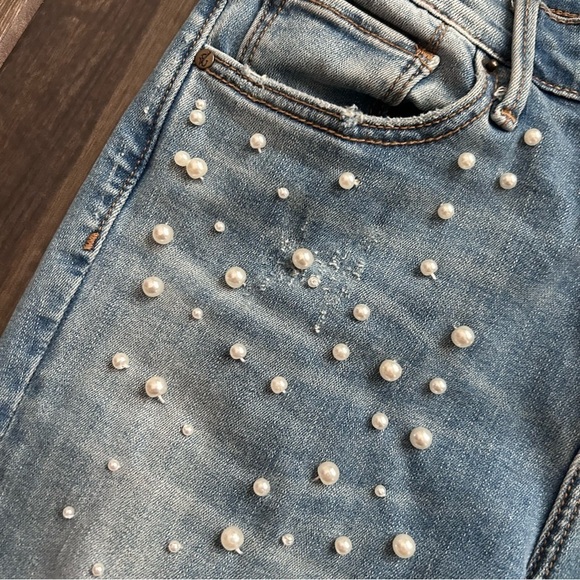 DRIFTWOOD Jackie Pearl Embellished Skinny Jeans Raw Hems Sz 26 - Picture 4 of 9